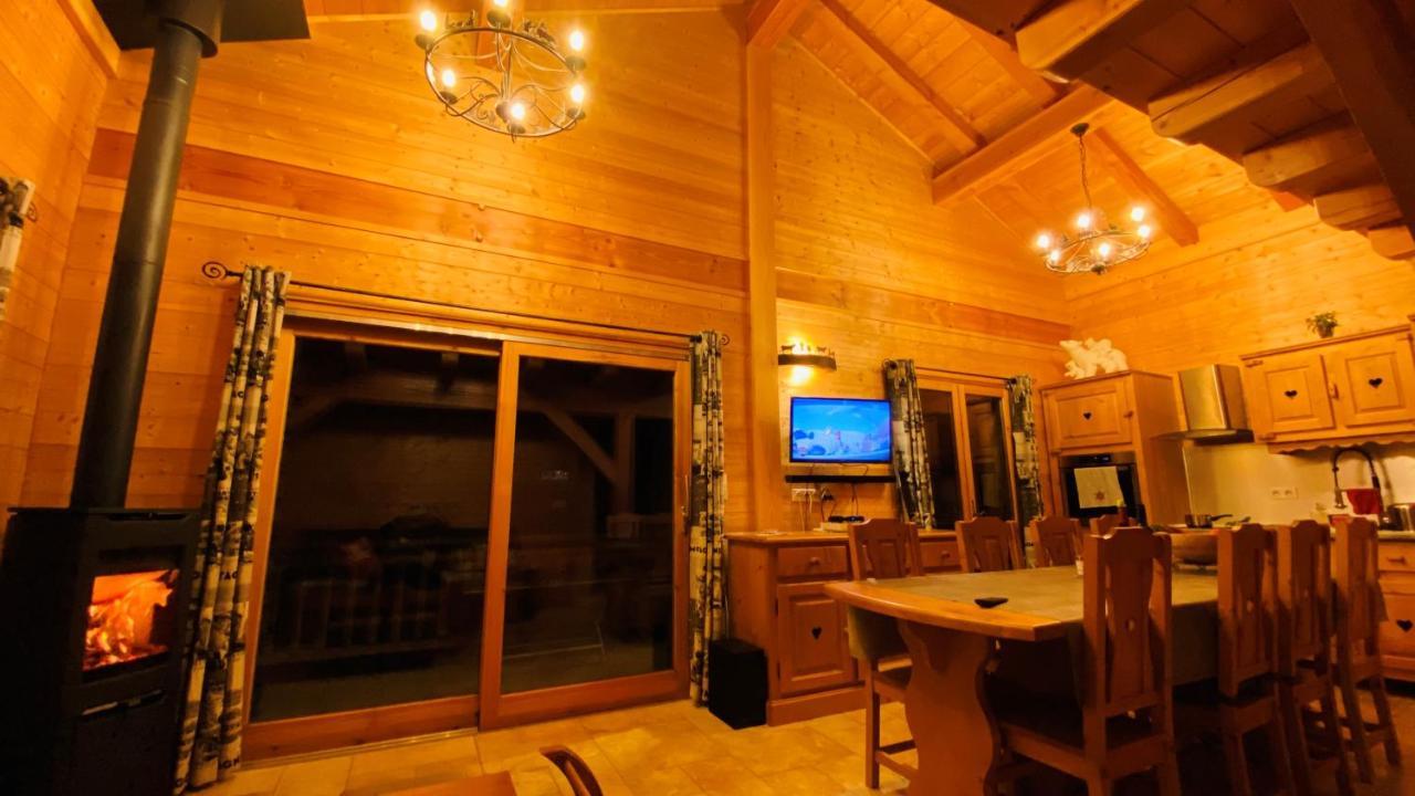 Le Chalet D'Ulysse Araches-la-Frasse ภายนอก รูปภาพ