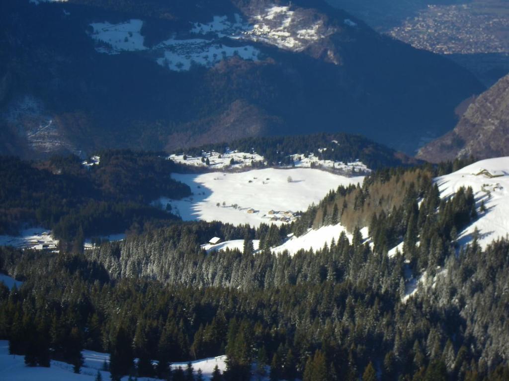 Le Chalet D'Ulysse Araches-la-Frasse ภายนอก รูปภาพ